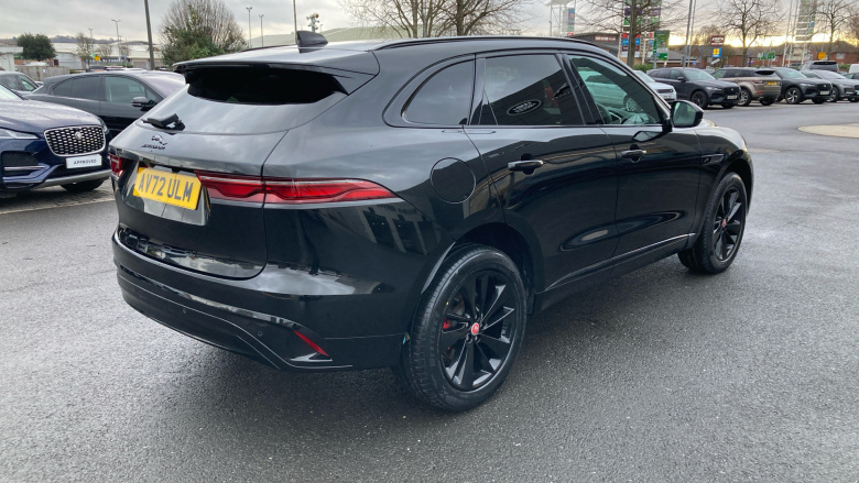 Jaguar F-Pace 2.0 D200 R-Dynamic Black 5dr Auto AWD Diesel Estate